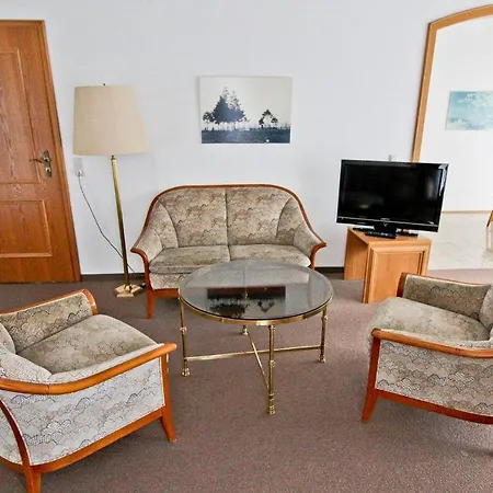 Waldhotel Stein 호텔 사이비츠